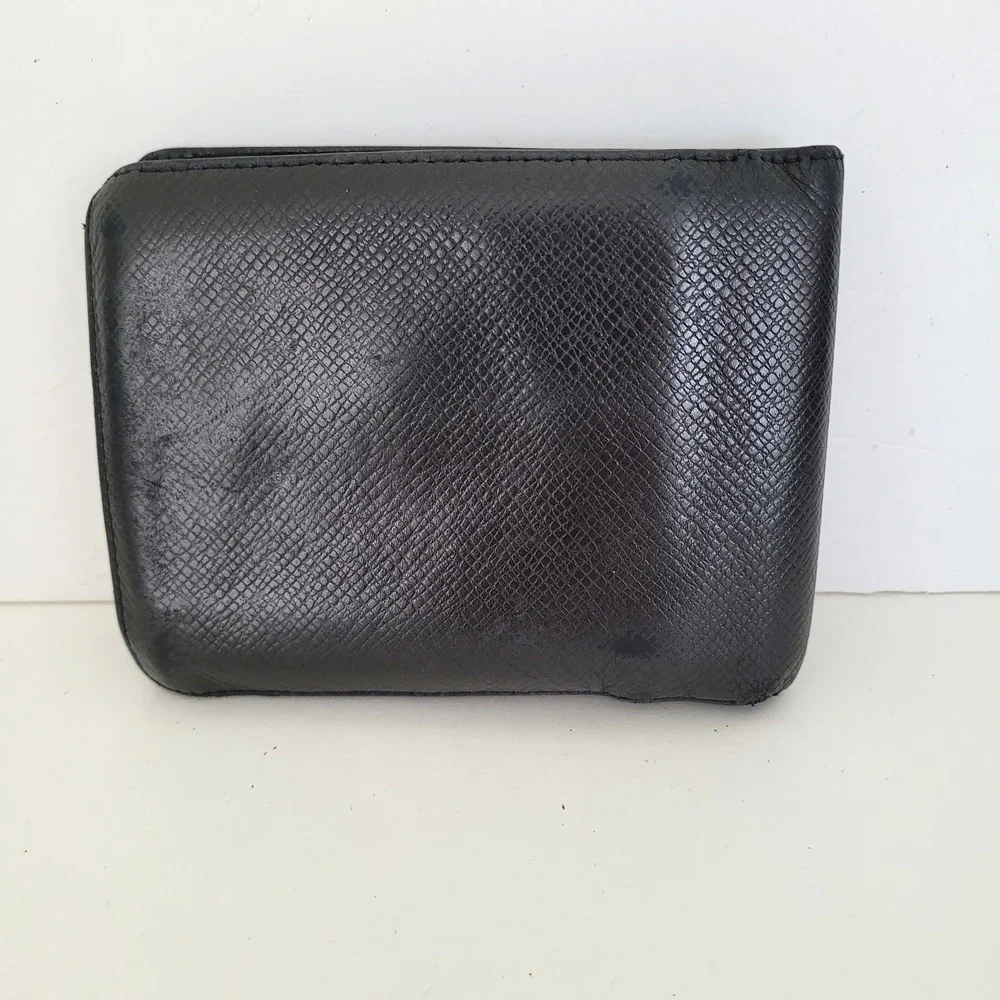 Louis Vuitton Taiga Leather Bifold Wallet Black Ardoise SP0046 Made in France